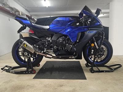 Yamaha R1 (2024) - Foto 1