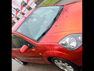 Ford Fiesta Ghia (2006) - Photo 1