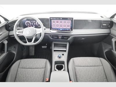 VW Tiguan 1.5 eTSI 110 kW Life (2025) - Photo 4