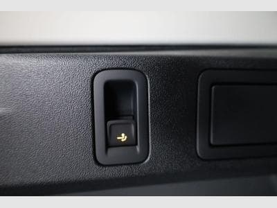 VW Tiguan 1.5 eTSI 110 kW Life (2025) - Photo 12