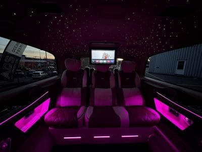 Mercedes Vito Tourer CDI extra-long L3 VIP (2025) - Photo 13