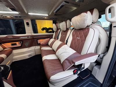 Mercedes Vito Tourer CDI extra-long L3 VIP (2025) - Photo 8