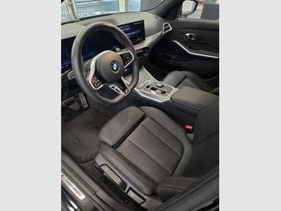 BMW 330 i xDrive M-Sport (2025) - Photo 4