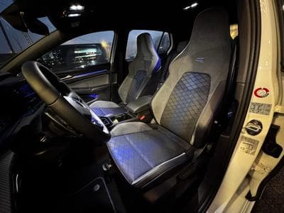 VW Golf 8 R 4MOTION 2.0L 320CV (2022) - Foto 9