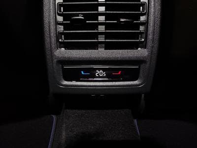 VW Golf 8 R 4MOTION 2.0L 320CV (2022) - Foto 12