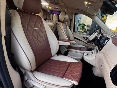 Mercedes Vito Tourer CDI extra-long L3 VIP (2025) - Photo 14