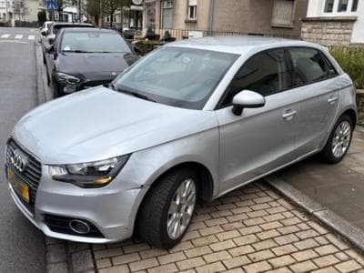 Audi A1 1.4 TFSI Sportback ambition (2012) - Photo 1