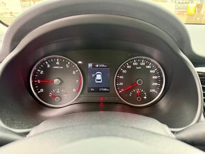 Kia Stonic 1.0 T-GDI 120 DCT (2020) - Photo 14