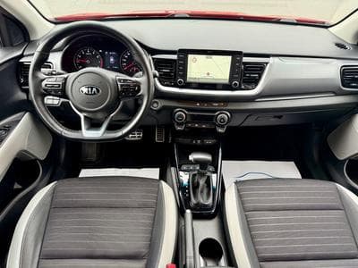 Kia Stonic 1.0 T-GDI 120 DCT (2020) - Photo 8