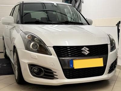 Suzuki Swift Sport (2016) - Foto 1