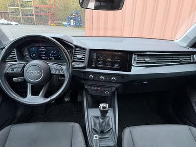 Audi A1 2.5 TFSI 95CH Sportback Business (2021) - Foto 3