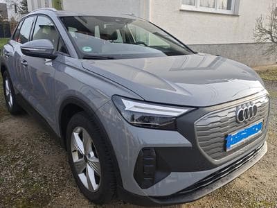 Audi Q4 e-tron (2022) - Photo 1