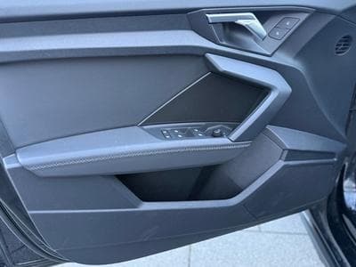 Audi A3 Sportback 35 TDI S tronic (2021) - Photo 8