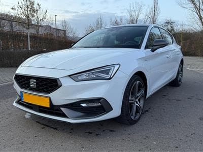 Seat Leon FR e-Hybrid (2021) - Photo 1