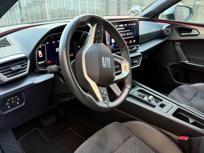 Seat Leon FR e-Hybrid (2021) - Photo 8