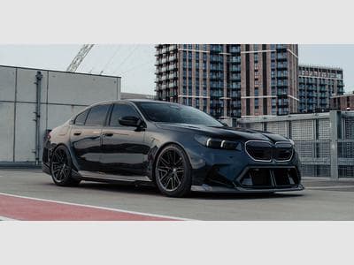 BMW M5 New M5 G90 Full Black Pack Ultimate Keramik Carbon (2026) - Photo 1