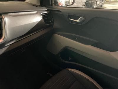 Kia Stonic 1.0 INSPIRE (2024) - Photo 8