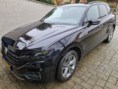 VW Touareg R-Line Black Style (2020) - Photo 2