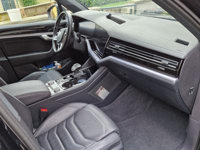 VW Touareg R-Line Black Style (2020) - Photo 6