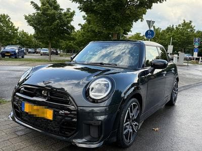 Mini Cooper Mini Cooper S Trim JCW et Pack XL (2025) - Photo 1