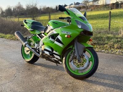 Kawasaki ZX6R 636 Ninja (2002) - Photo 1
