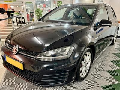 VW Golf GTD 2.0 TDI 135kW DSG6 Noir boite auto (2016) - Foto 1
