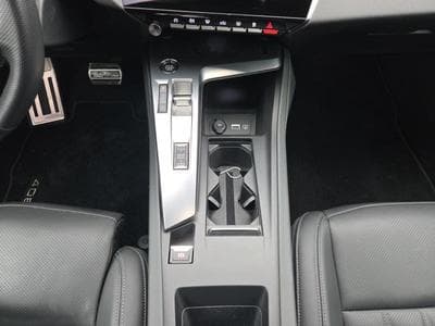 Peugeot 408 DGYT (2024) - Foto 13