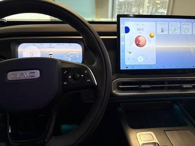 Baic BJ30 4x4 FULL HYBRID (2026) - Photo 9