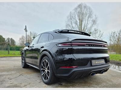 Porsche Cayenne e-Hybrid Turbo Coupé Pack GT (2025) - Foto 1