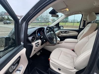 Mercedes V AMG 300 L2 4X4 (2022) - Photo 5