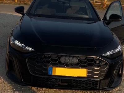 Audi A5 S-line (2025) - Photo 1