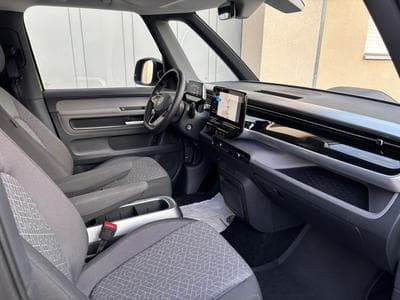 VW ID.Buzz Pro (2023) - Photo 9