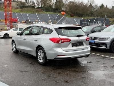 Ford Focus Turnier 1.0 125 EcoBoost (2019) - Foto 4