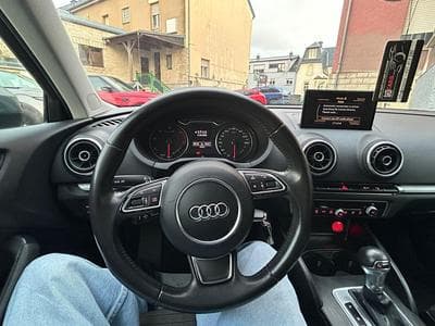 Audi A3 2.0 TDI 150CV SPORTBACK DSG XENON NAVIGATION (2016) - Photo 13