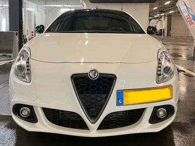Alfa-Romeo Giulietta (2015) - Photo 1