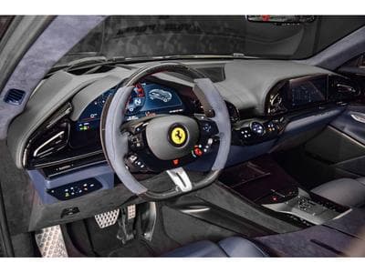 Ferrari Purosangue 6.5 V12 - BLU ROMA (2025) - Photo 9