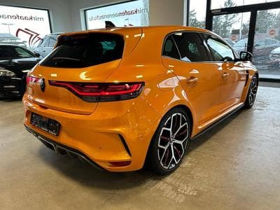 Renault Megane R.S. Trophy (2021) - Photo 3