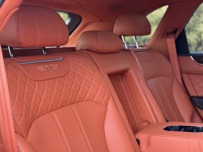 Bentley Bentayga 6.0 W12 Mulliner *1ère main* (2017) - Photo 12