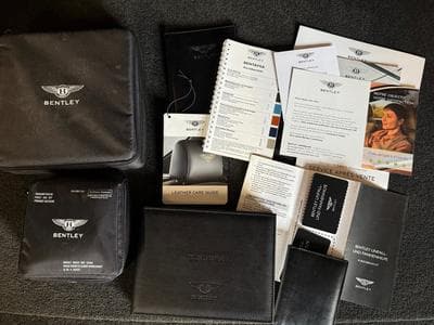 Bentley Bentayga 6.0 W12 Mulliner *1ère main* (2017) - Photo 14