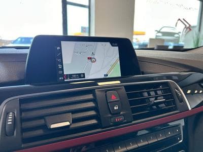 BMW 320 i Sport-Line (2018) - Foto 9