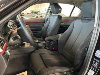 BMW 320 i Sport-Line (2018) - Foto 12