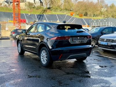 Jaguar E-Pace 2.0D 150 NAVI/CAM/LED (2020) - Photo 4