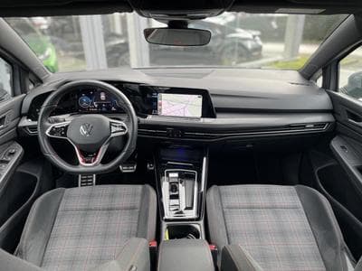 VW Golf 8 GTI 2.0 TSI DSG7 (2023) - Photo 14