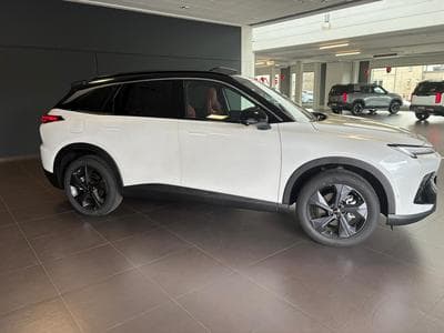 Baic X55 1.5 TURBO AUTO FULL OPTIONS (2026) - Photo 3