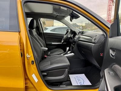 Suzuki Vitara 1.4 Boosterjet Hybrid 2WD Aut. PANO/CAM/LED (2026) - Photo 9
