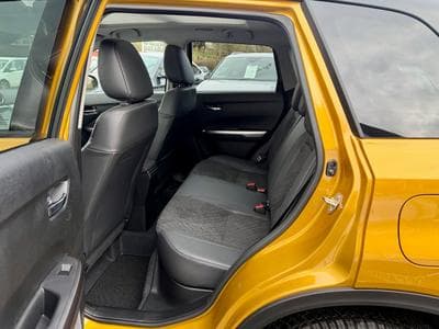 Suzuki Vitara 1.4 Boosterjet Hybrid 2WD Aut. PANO/CAM/LED (2026) - Photo 11