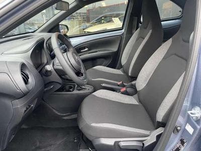 Toyota Aygo Play Comfort Pack - JUSQU'A 48 MOIS DE GARANTIE (2025) - Foto 12
