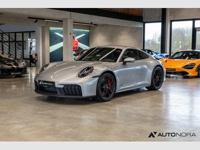 Porsche 992 911 (992.2) Carrera 4 GTS (2025) - Photo 1