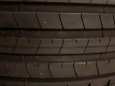 Tires – 19 - Photo 1
