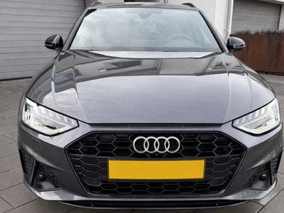 Audi A4 AVANT S LINE 40 TDI QUATTRO (2021) - Photo 1